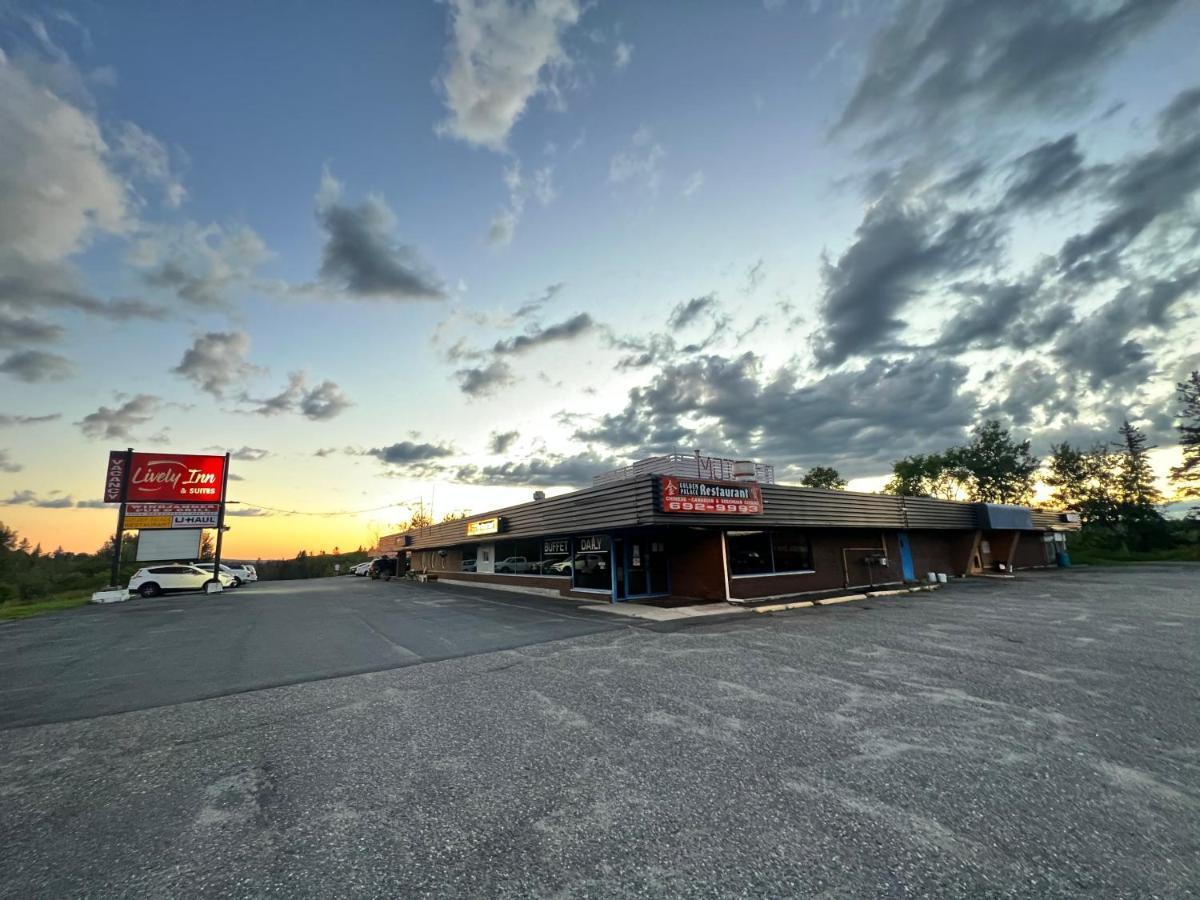 Lively Inn And Suites - Sudbury Naughton Exterior foto