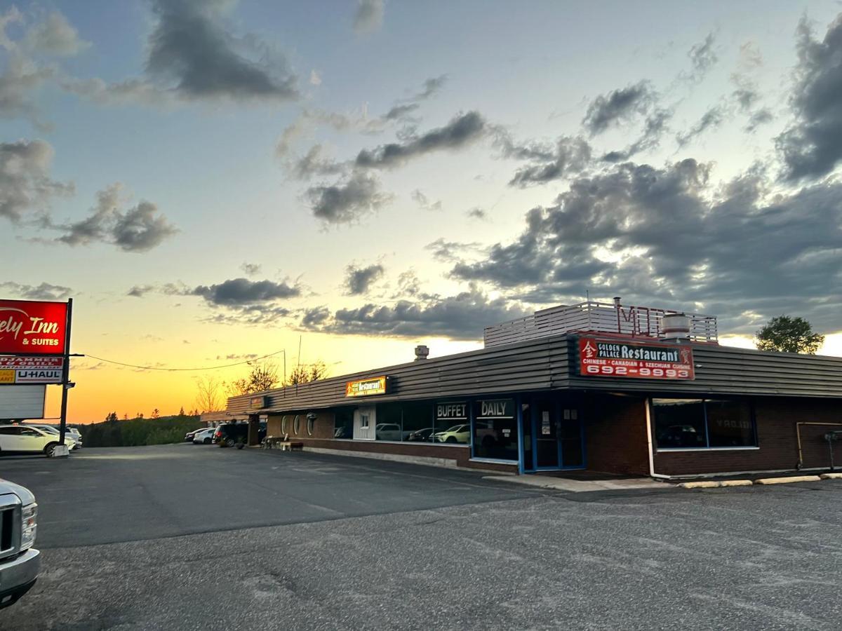 Lively Inn And Suites - Sudbury Naughton Exterior foto