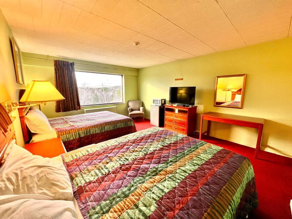 Lively Inn And Suites - Sudbury Naughton Exterior foto